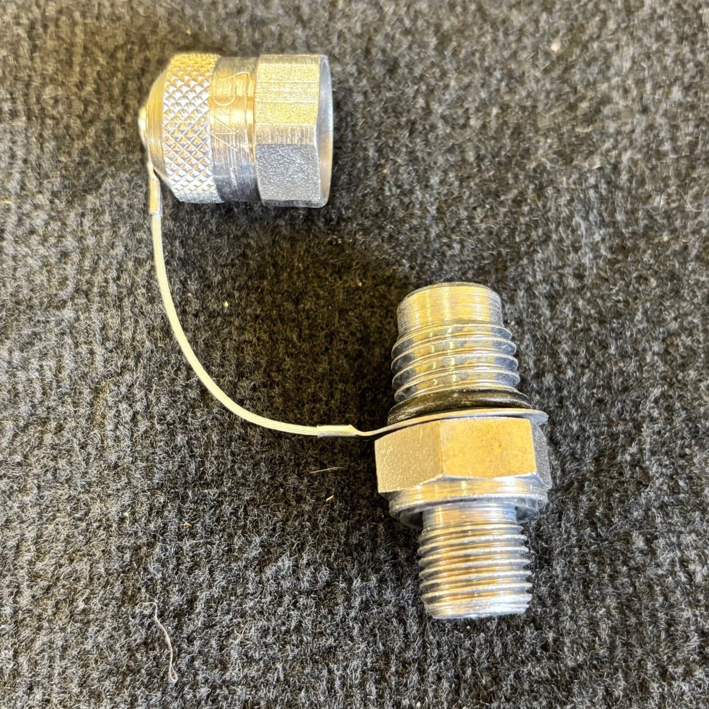 SCA-EMA3/1/4ED 1/4" BSP Male Test Point - M16 x 2mm Steel Cap.