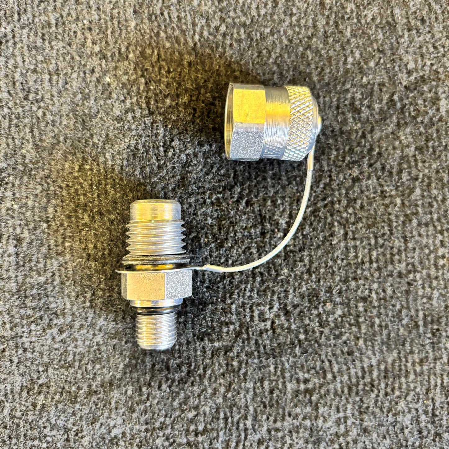 SCA-EMA3/7-16UNF 7/16" UNF Male Test Point - M16 x 2mm Steel Cap.